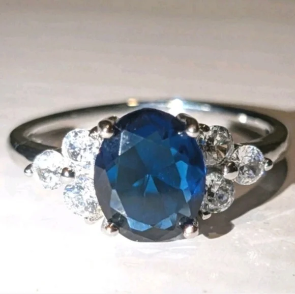 Womens 925 Dazzling 8ct Brilliant Cut Blue Gemstone Ring Sz 11
